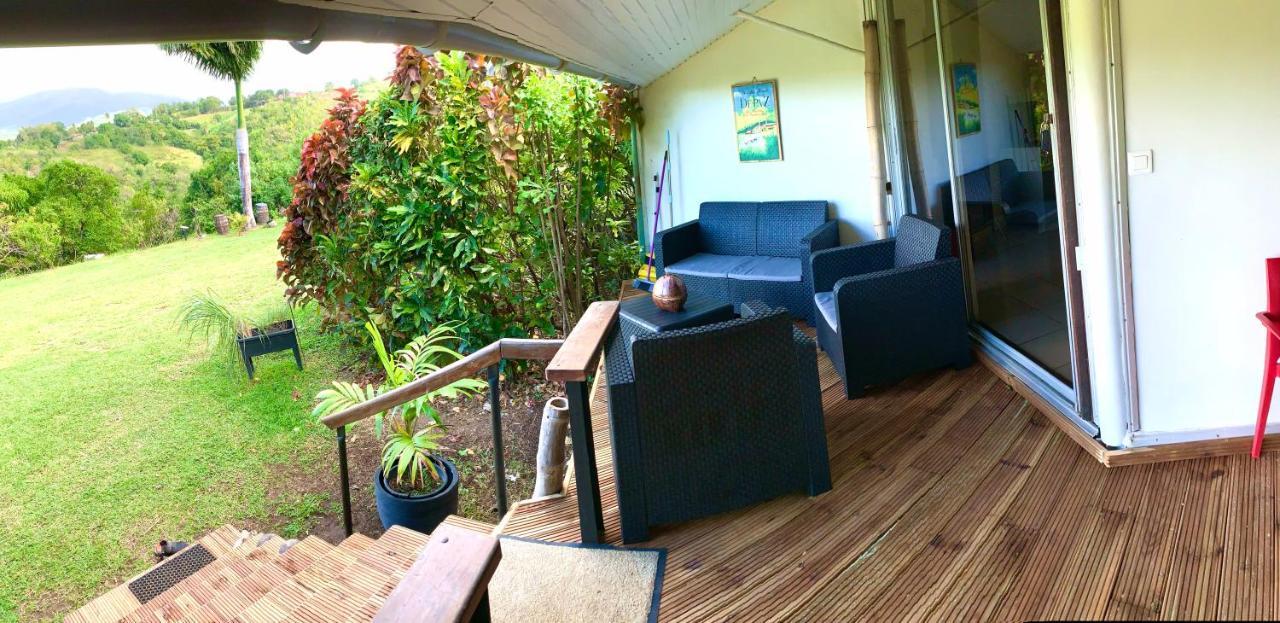 Lodge Colibris Piscine Privee Vue Panoramique Mer Et Montagne Pelee , 500 M Plage Dans Un Parc , Calme Assure Ideal Pour Decouvrir Le Nord Caraibes Λε Καρμπέ Εξωτερικό φωτογραφία