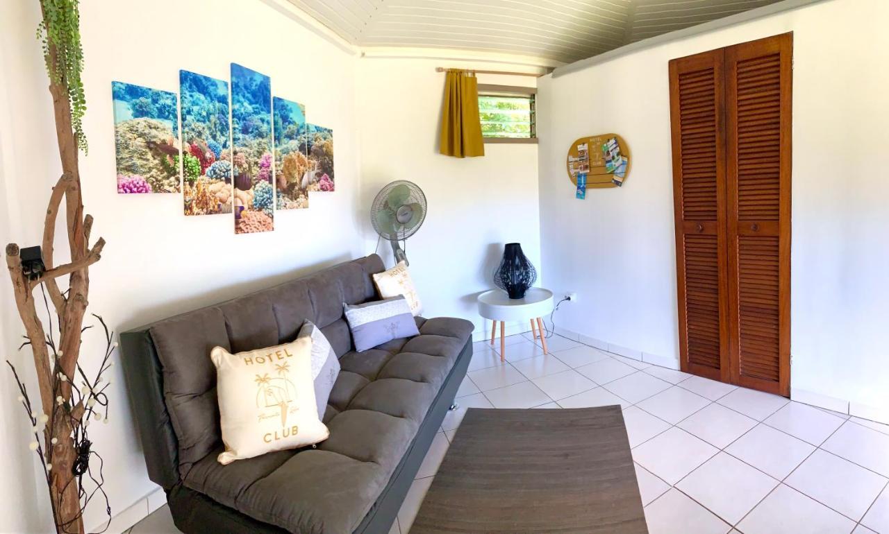 Lodge Colibris Piscine Privee Vue Panoramique Mer Et Montagne Pelee , 500 M Plage Dans Un Parc , Calme Assure Ideal Pour Decouvrir Le Nord Caraibes Λε Καρμπέ Εξωτερικό φωτογραφία