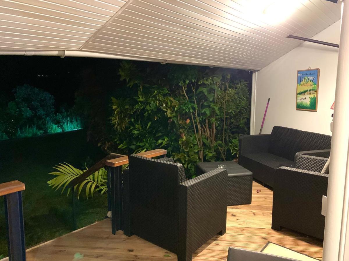 Lodge Colibris Piscine Privee Vue Panoramique Mer Et Montagne Pelee , 500 M Plage Dans Un Parc , Calme Assure Ideal Pour Decouvrir Le Nord Caraibes Λε Καρμπέ Εξωτερικό φωτογραφία